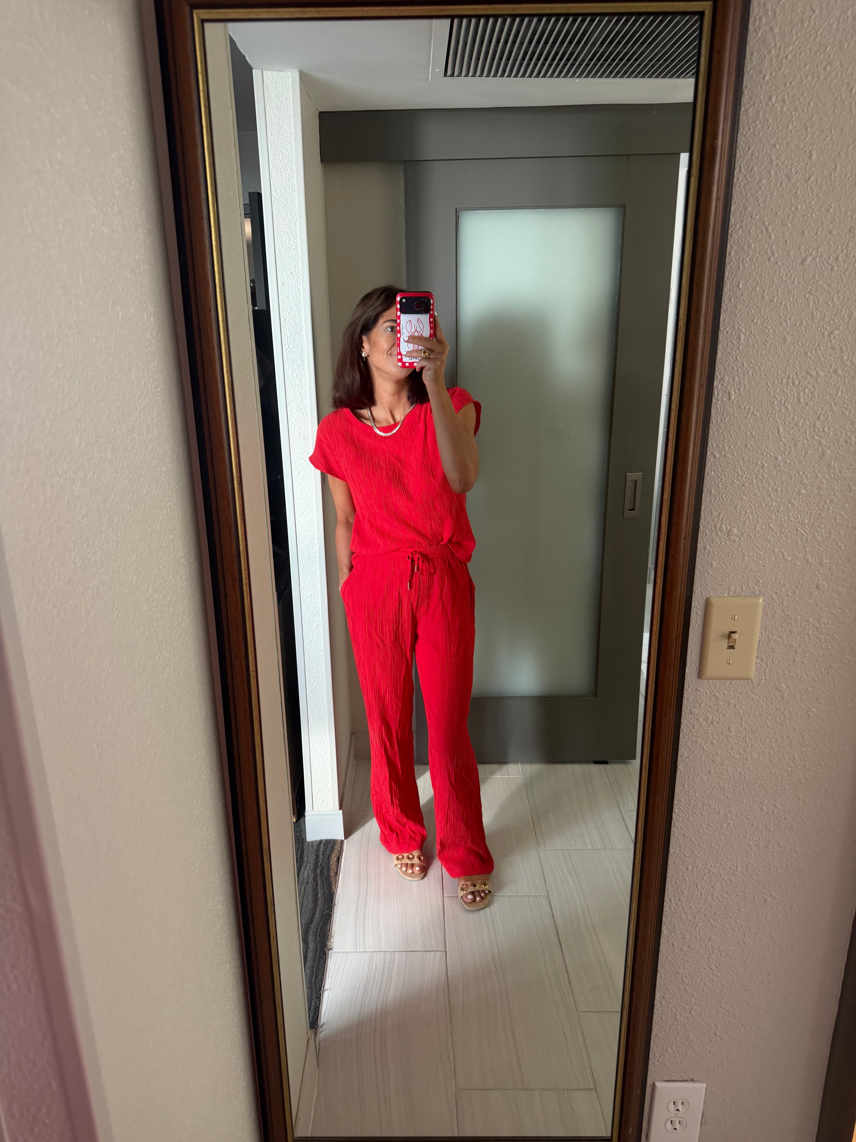 Fancy Crinkle Top in Red
