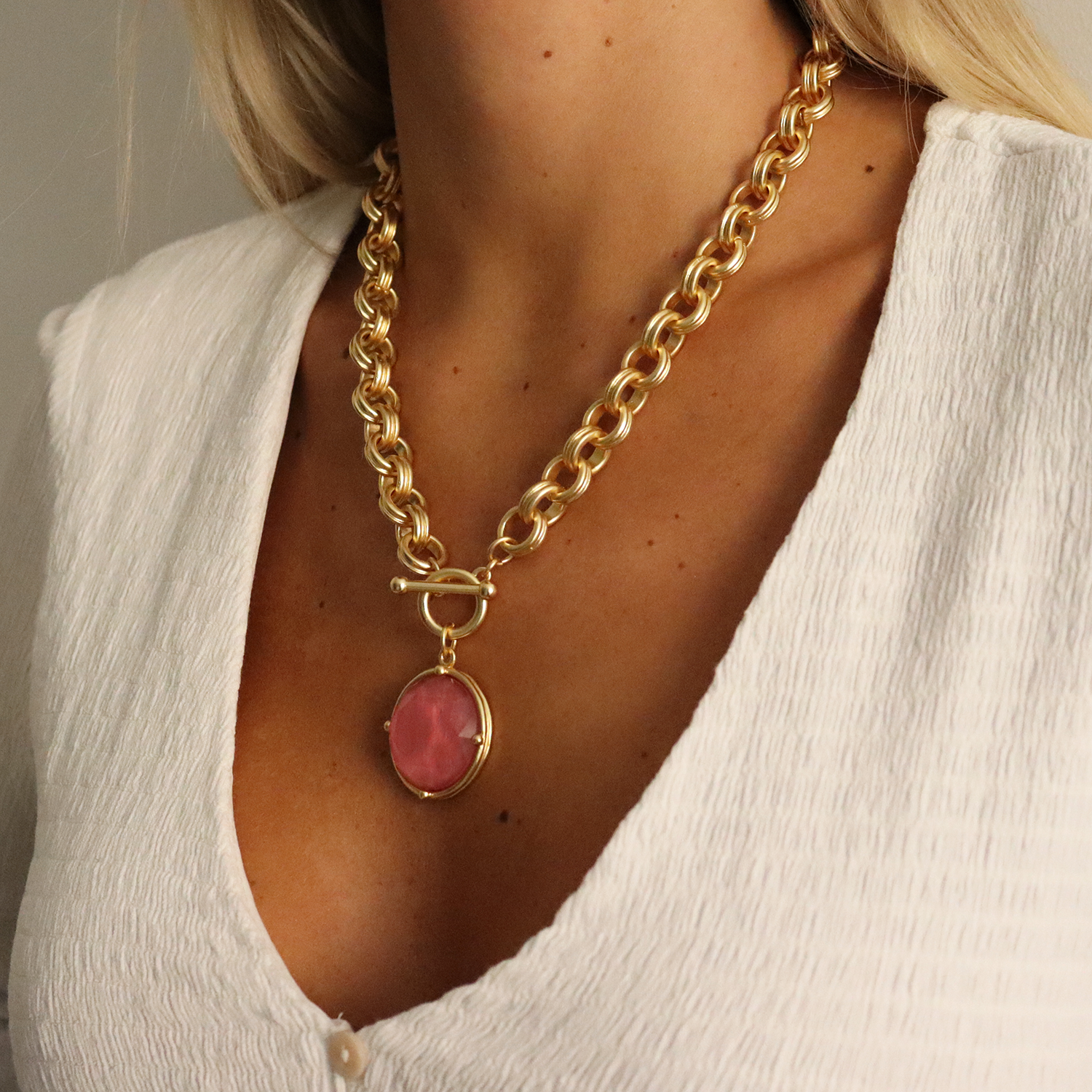 Cabochon Pendant Necklace - 24k Gold Plated