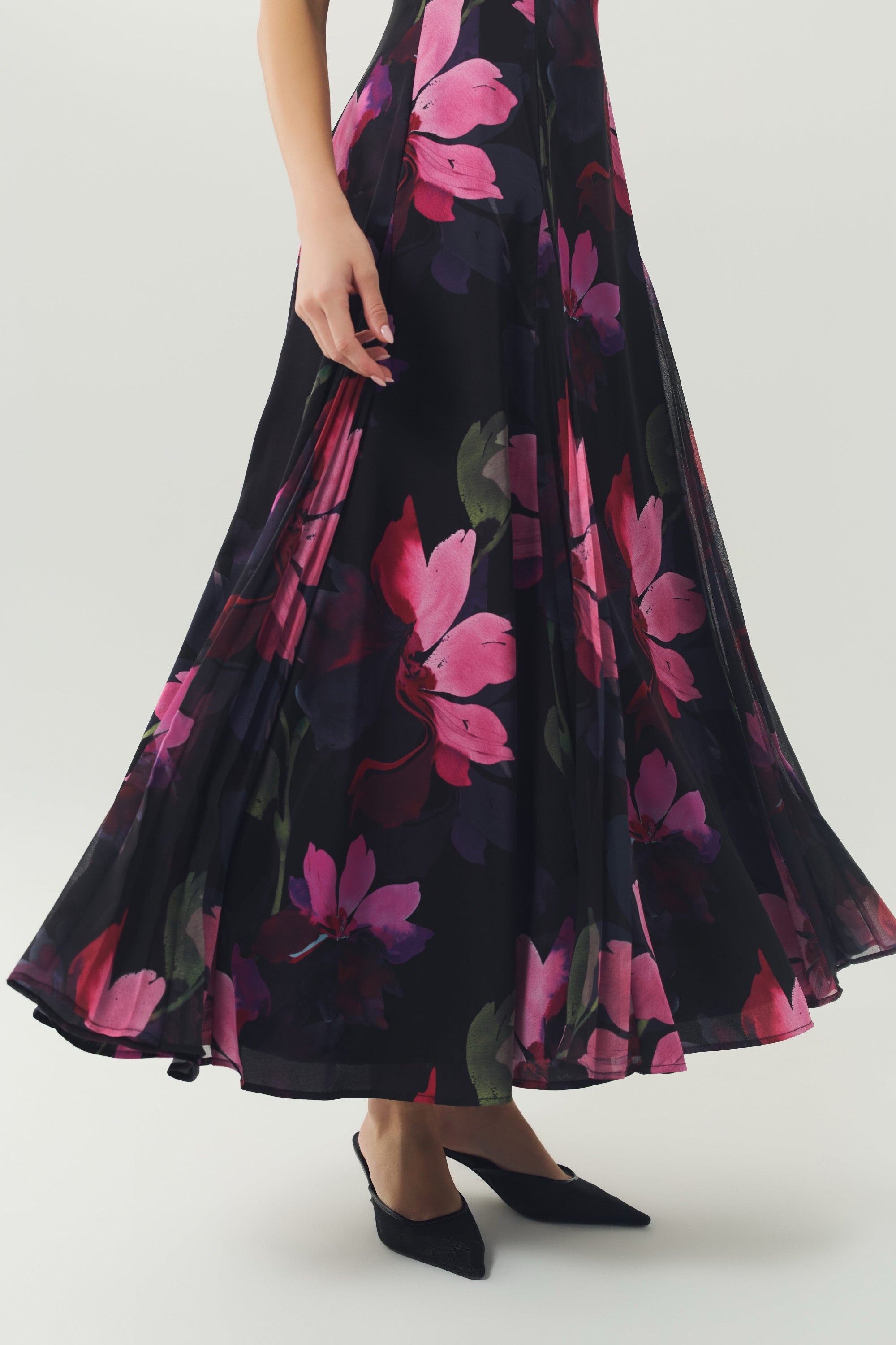 Neamy Dress