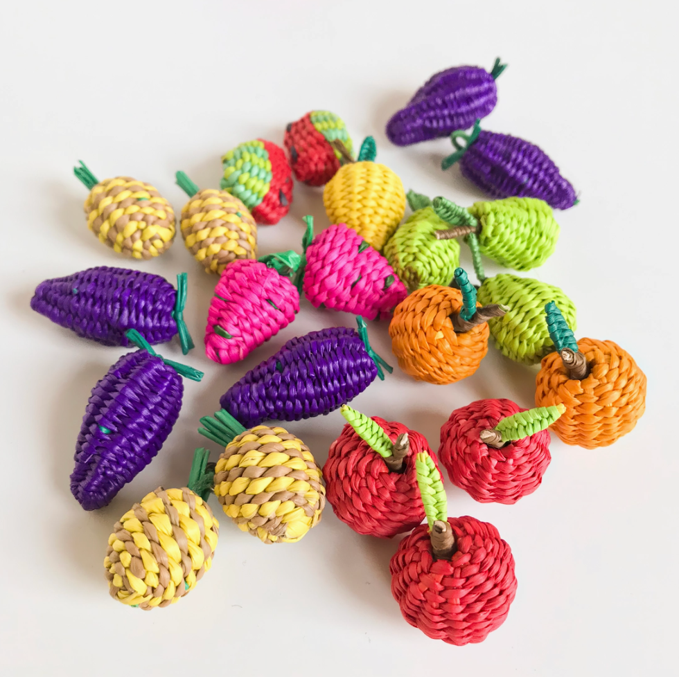 Iraca Hand-Woven Mini Fruticas Cluster Earrings - Mini