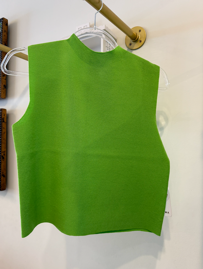 Betty "Solid Top&