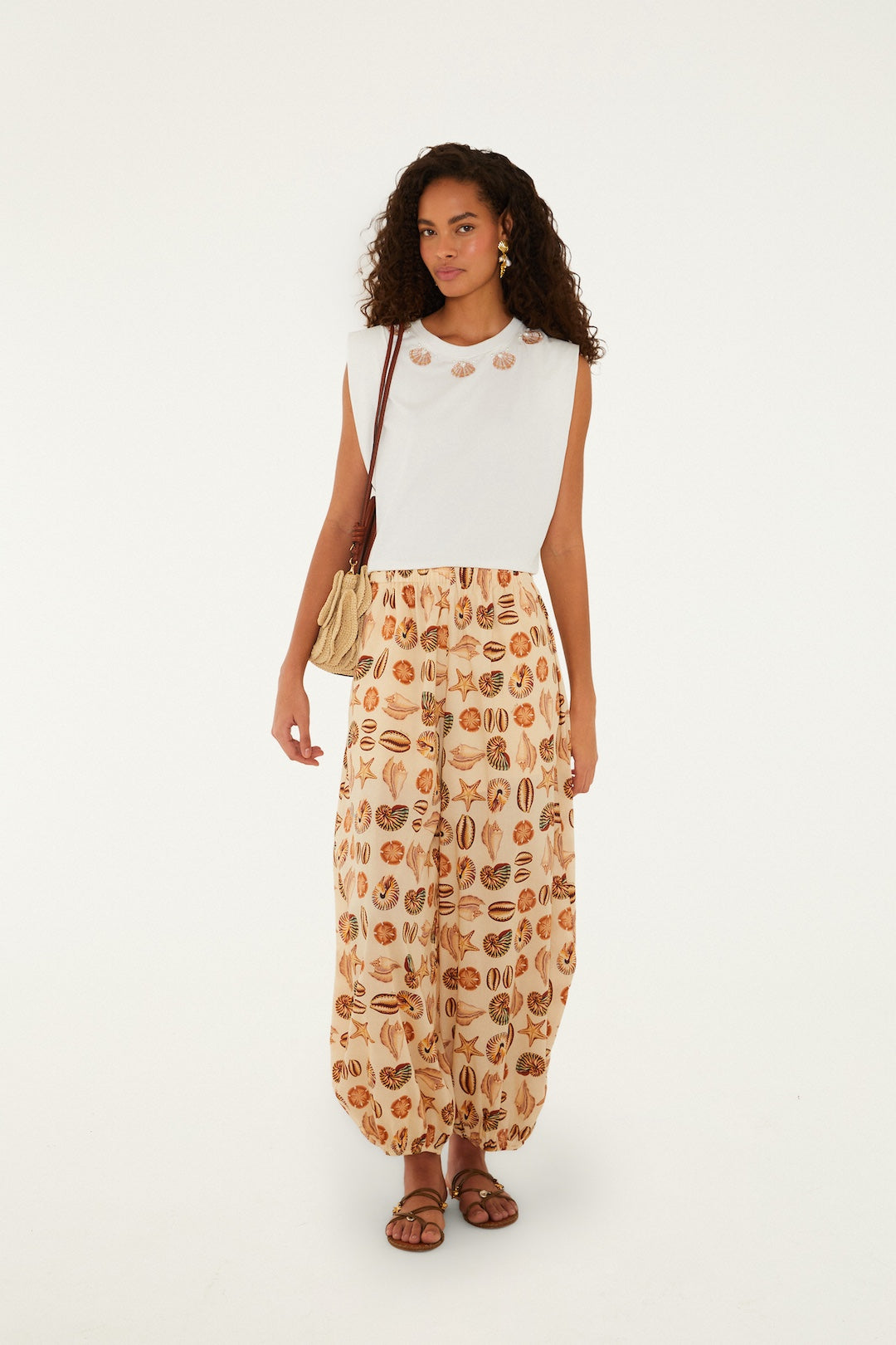 SEASHELL EMBROIDERED T-SHIRT