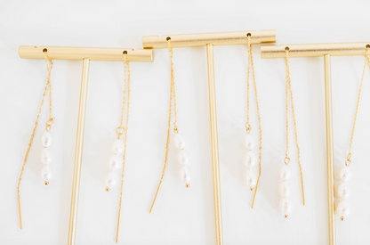 Skinny Pearl Statement Threader