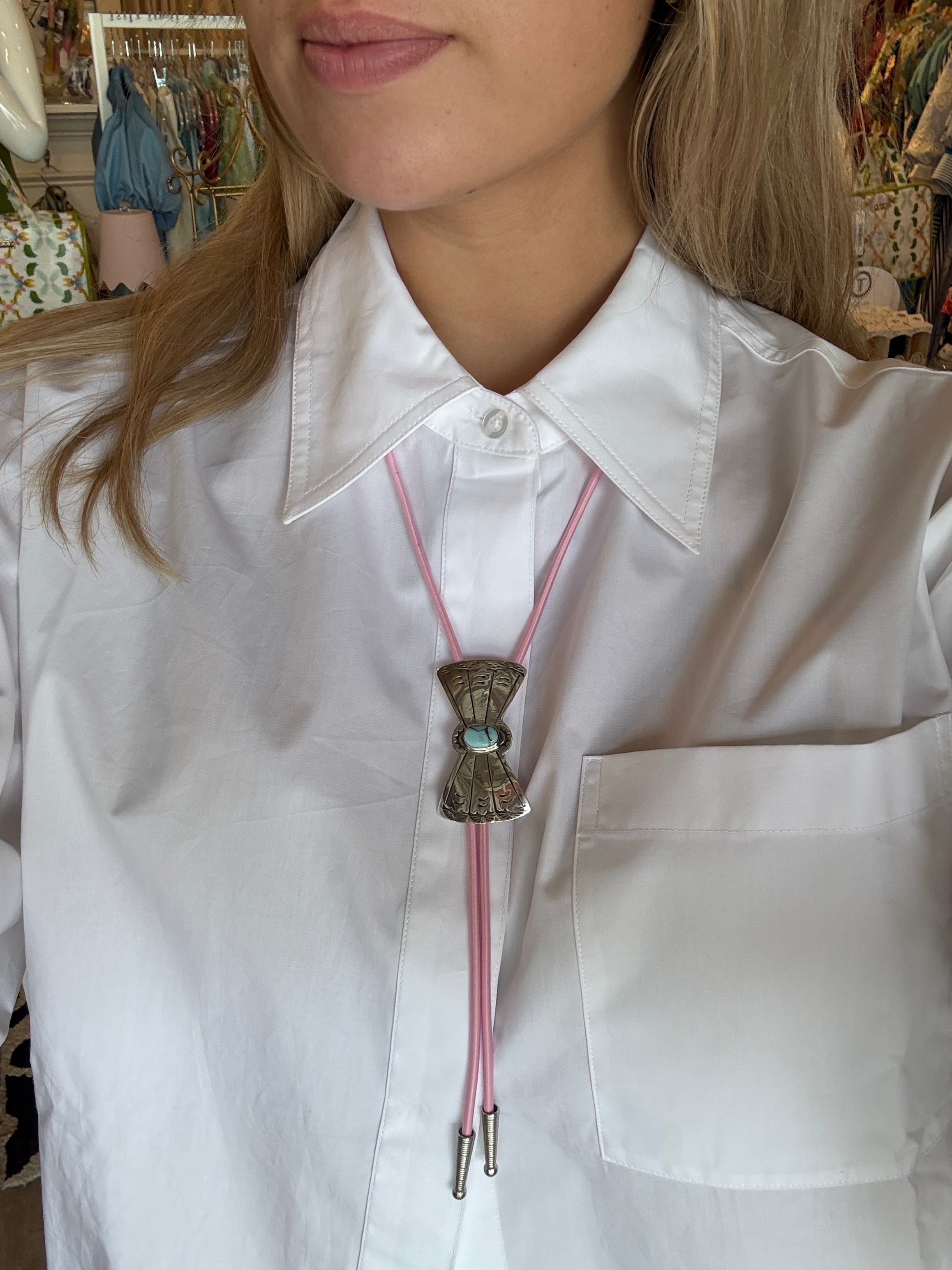Light Pink Bolo Tie (484)