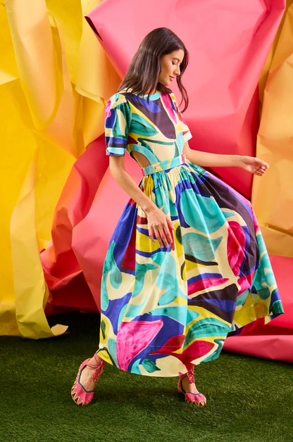 Jada Dress in Stroke of Spring