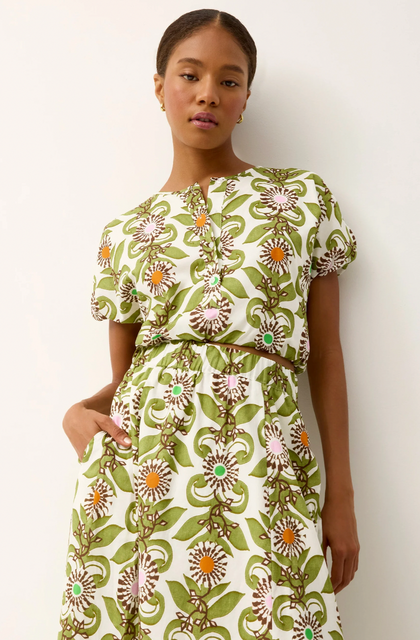 Jaylen Top in Jardin