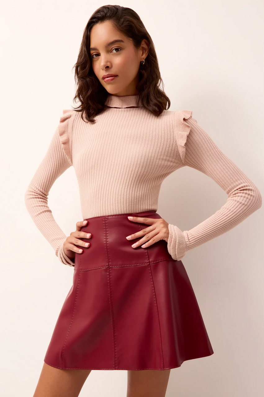 Tinley Turtleneck in Champagne