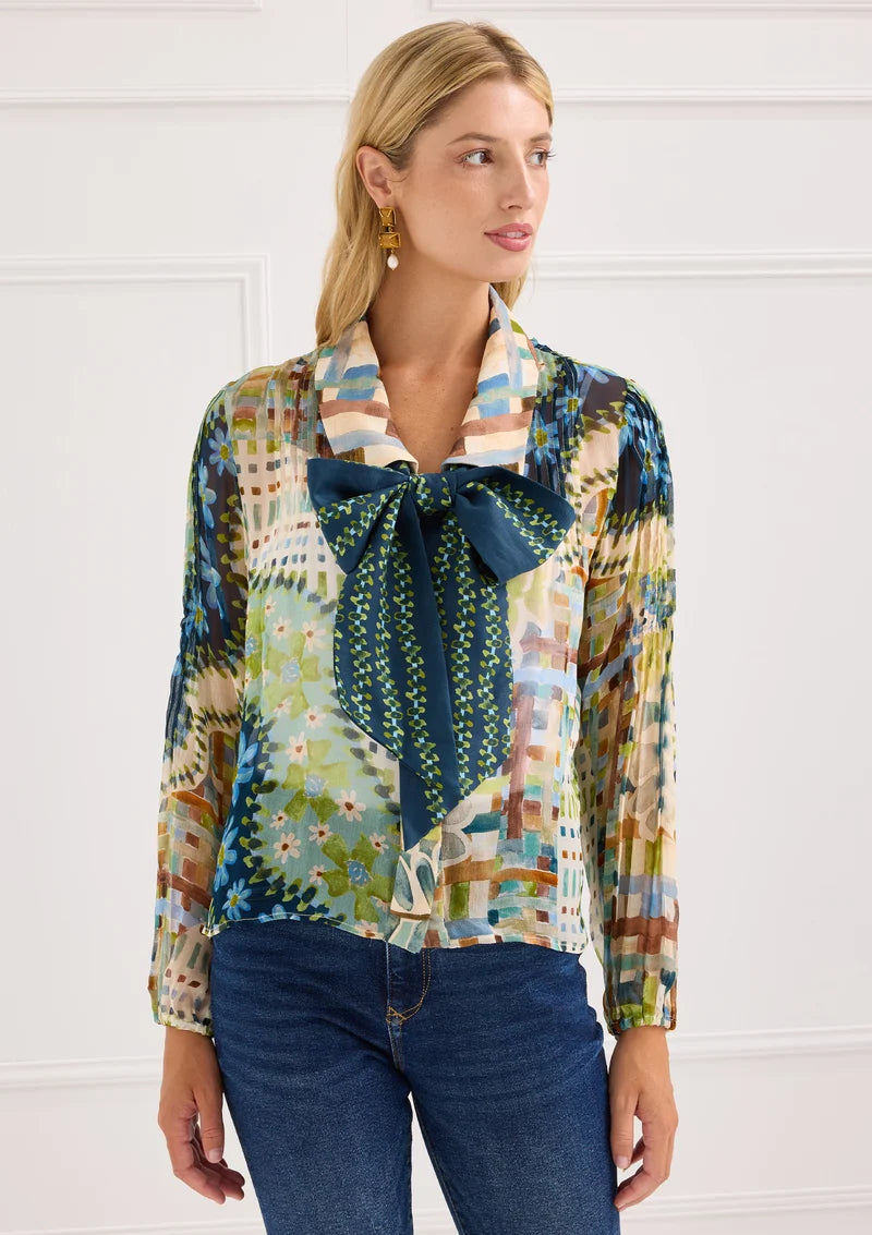 The Cassie Shirt in Mosaic Meadow