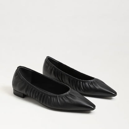 Essex Pointed Toe Ballet Flat in Leather