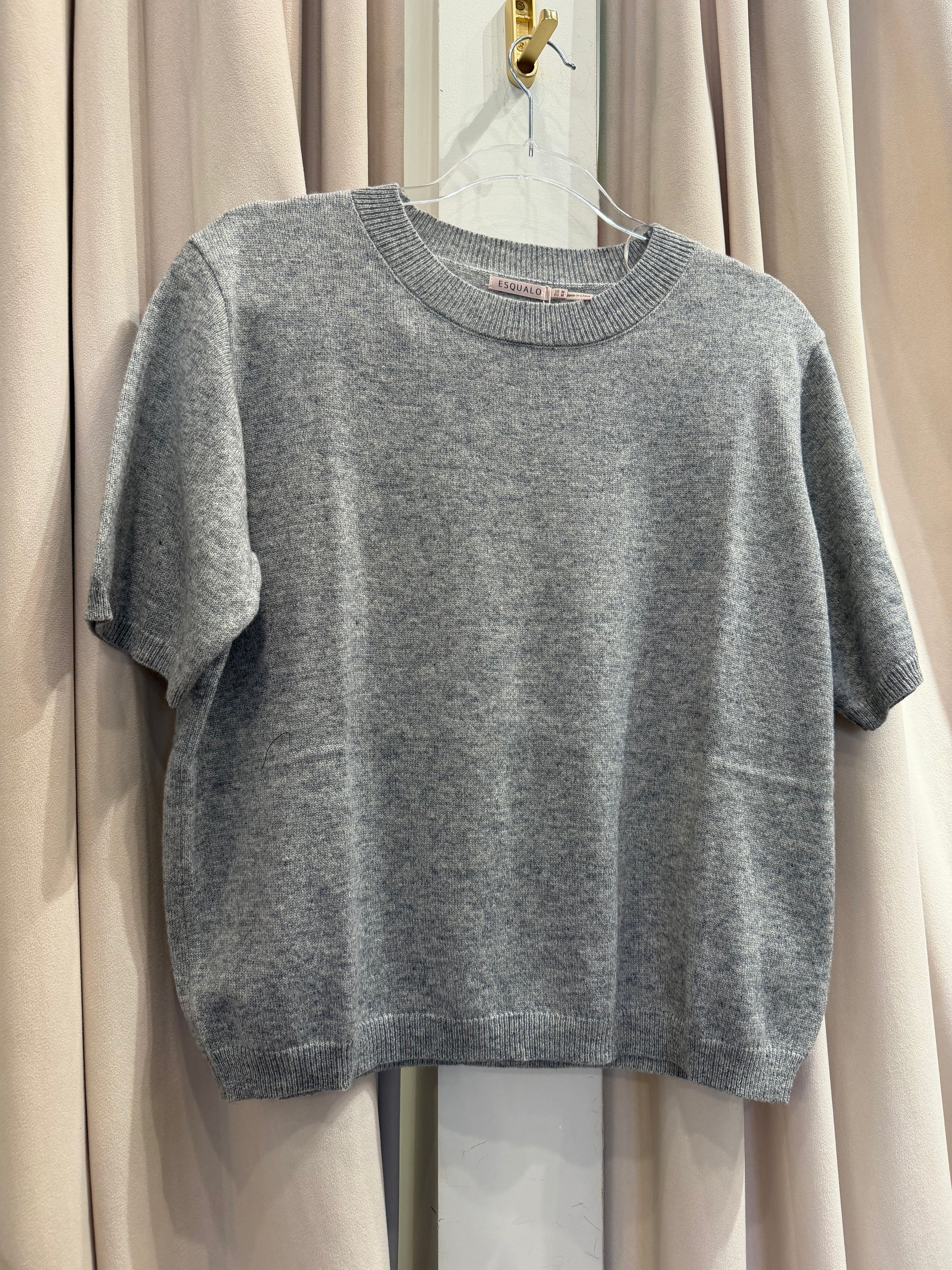 Short Sleeve Wool Sweater in Grey Melange