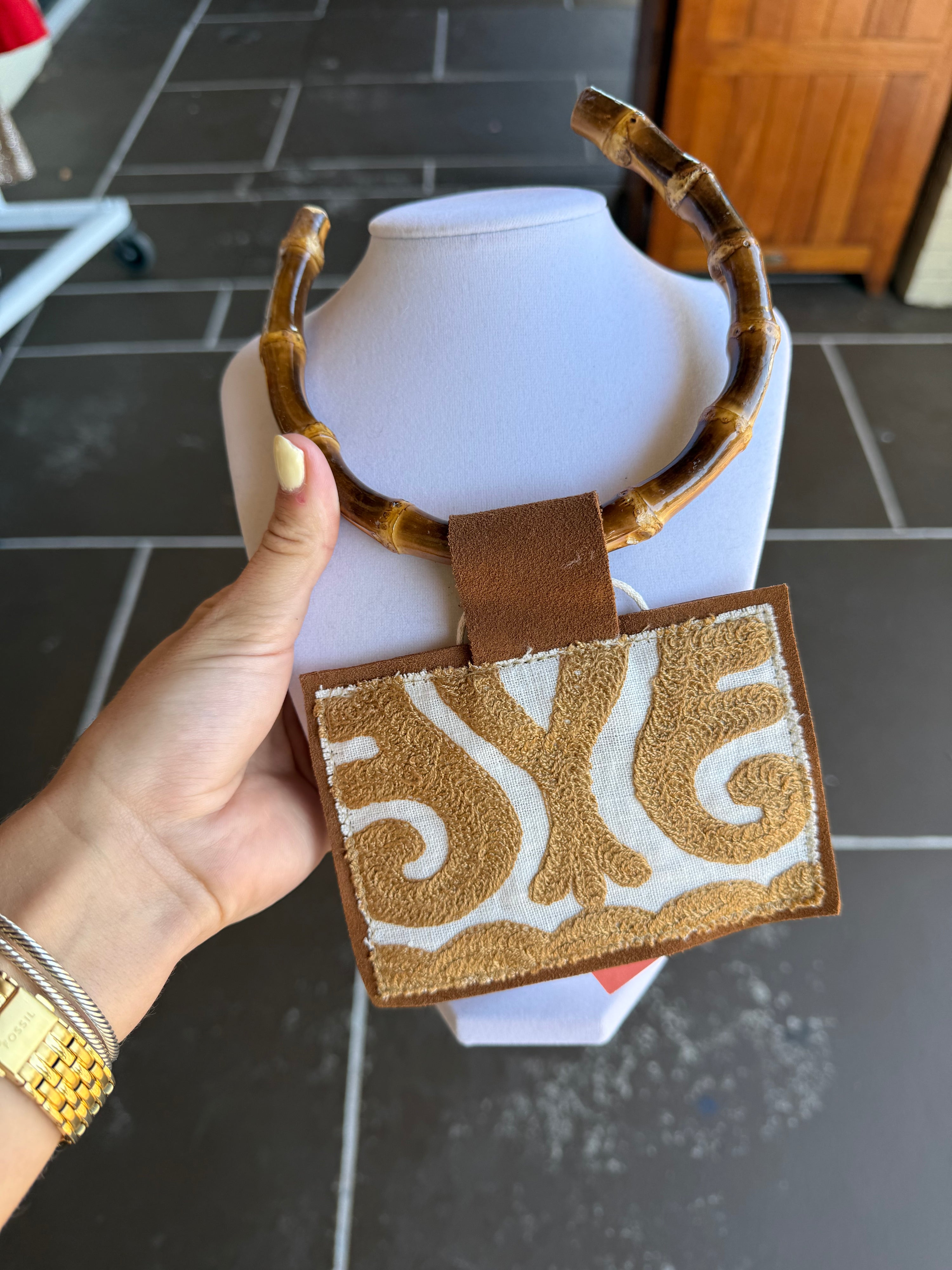 Pendant Kilim in Neutral with Bamboo Necklace