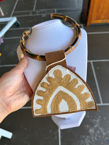Pendant Kilim in Neutral with Bamboo Necklace