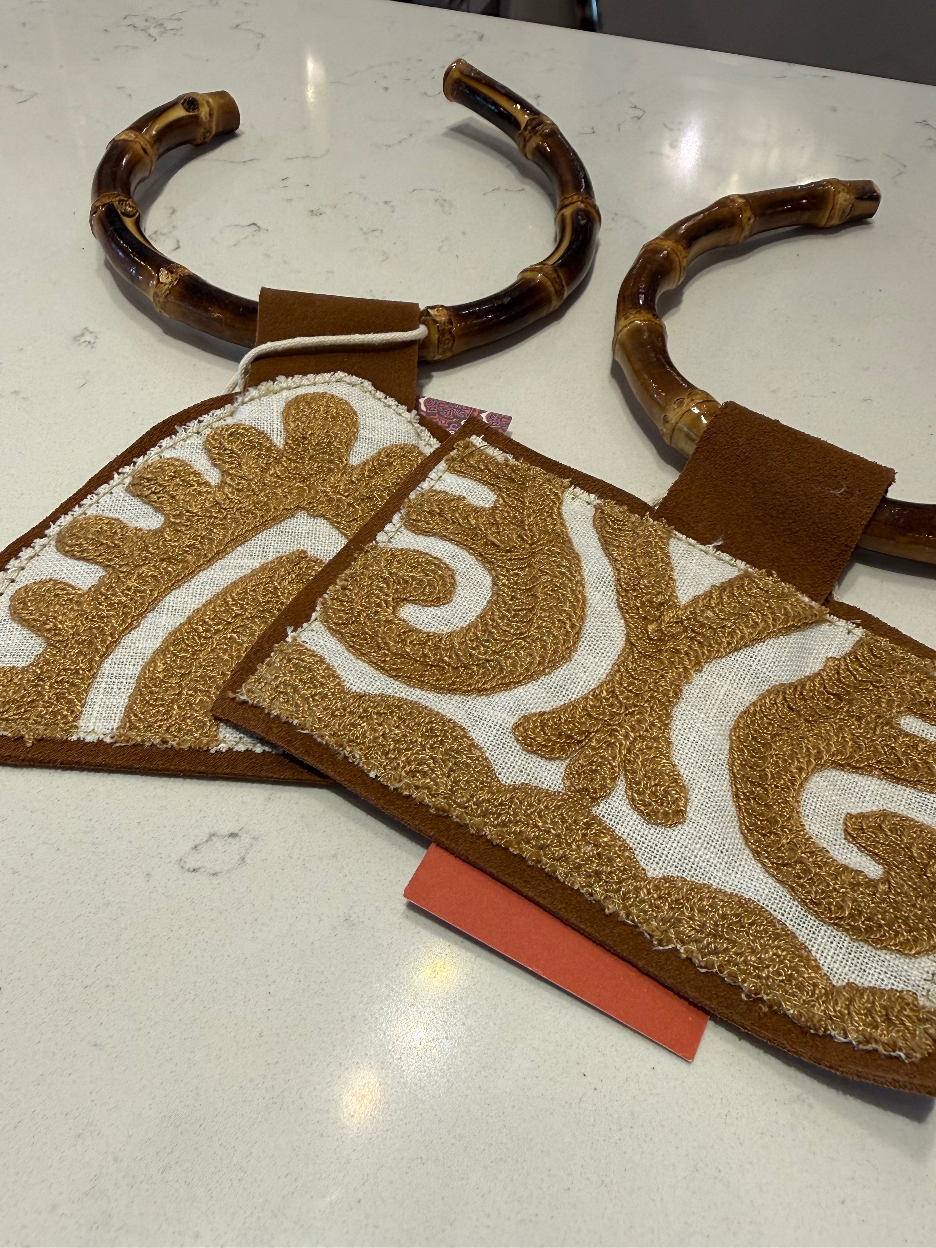 Pendant Kilim in Neutral with Bamboo Necklace