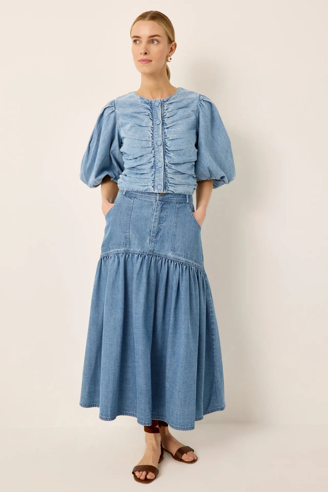 Sophie Skirt in Lightwash
