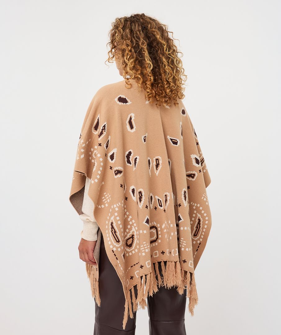 Pancho in Sand One Size