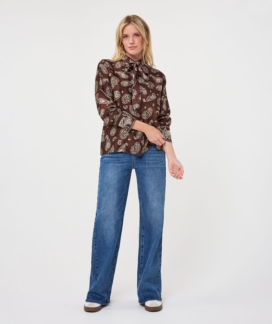 Blouse Bow Warm in Brown Paisley