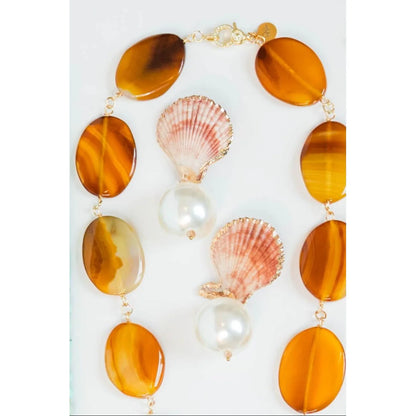 Natural Shell Pearl Earring